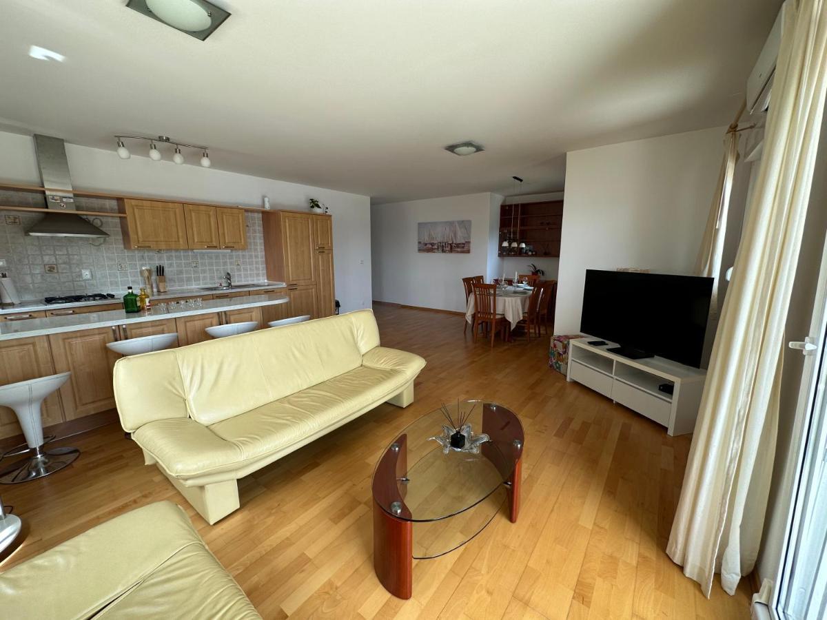 Aurora Luxury Apartment Τρογκίρ Εξωτερικό φωτογραφία