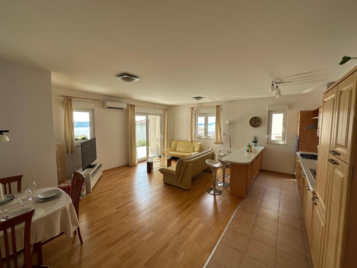 Aurora Luxury Apartment Τρογκίρ Εξωτερικό φωτογραφία